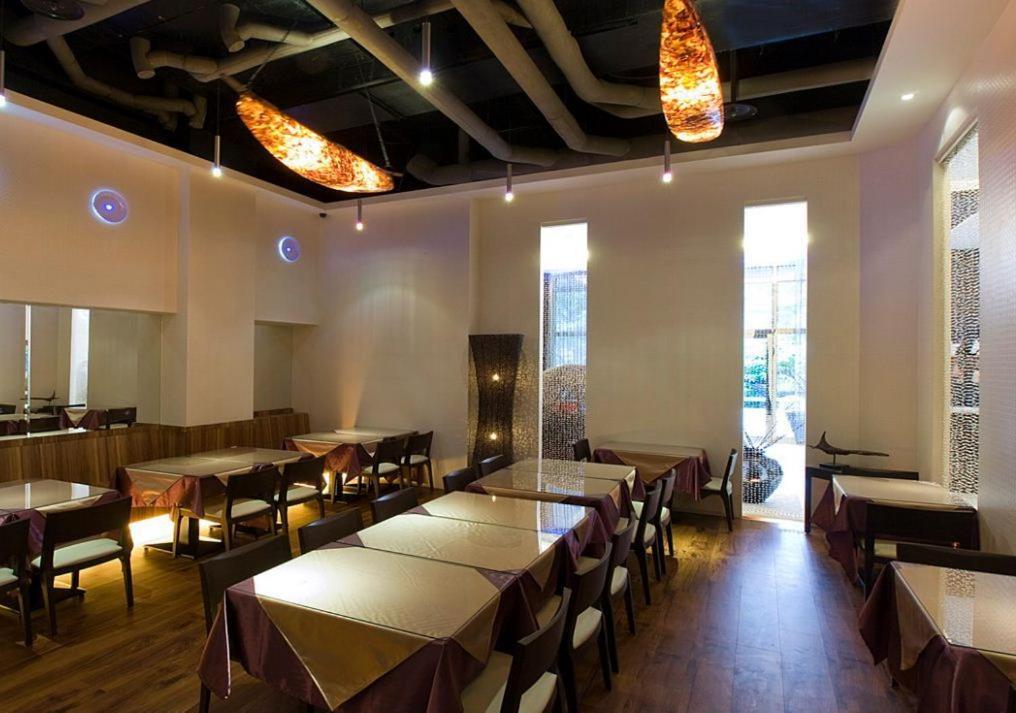 Golden Hot Spring Hotel Taipeh Exterior foto