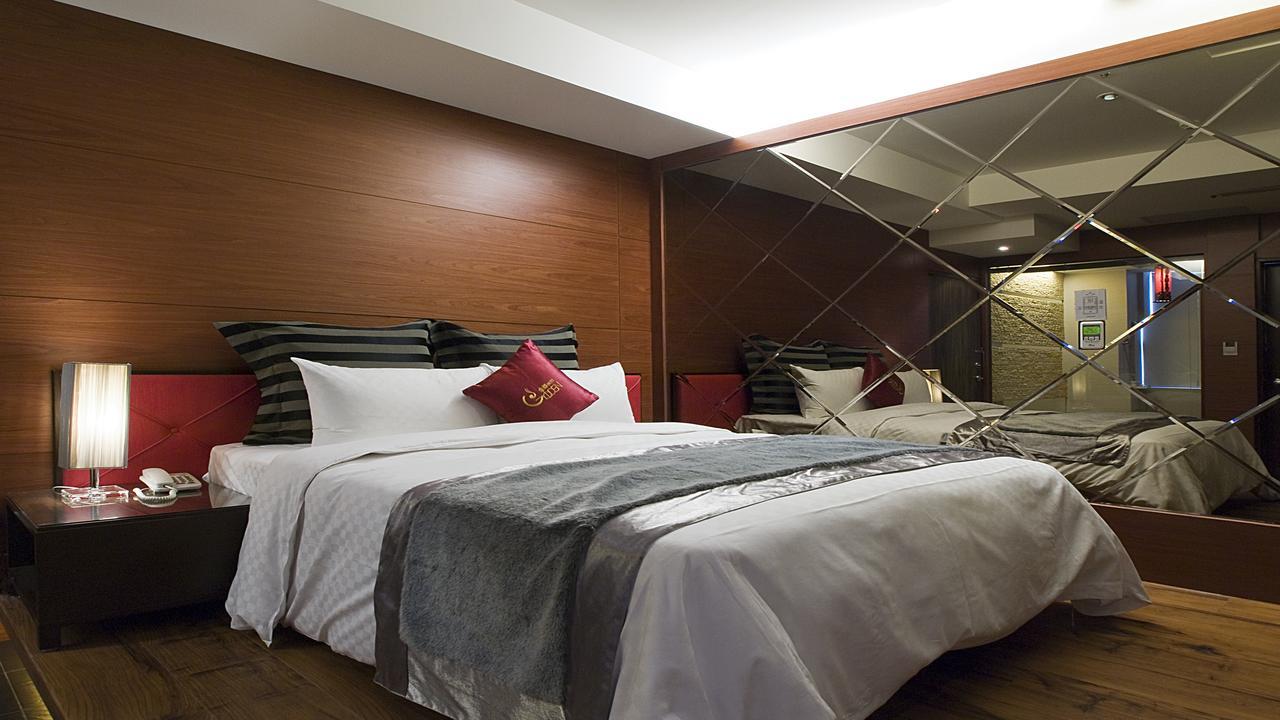 Golden Hot Spring Hotel Taipeh Exterior foto